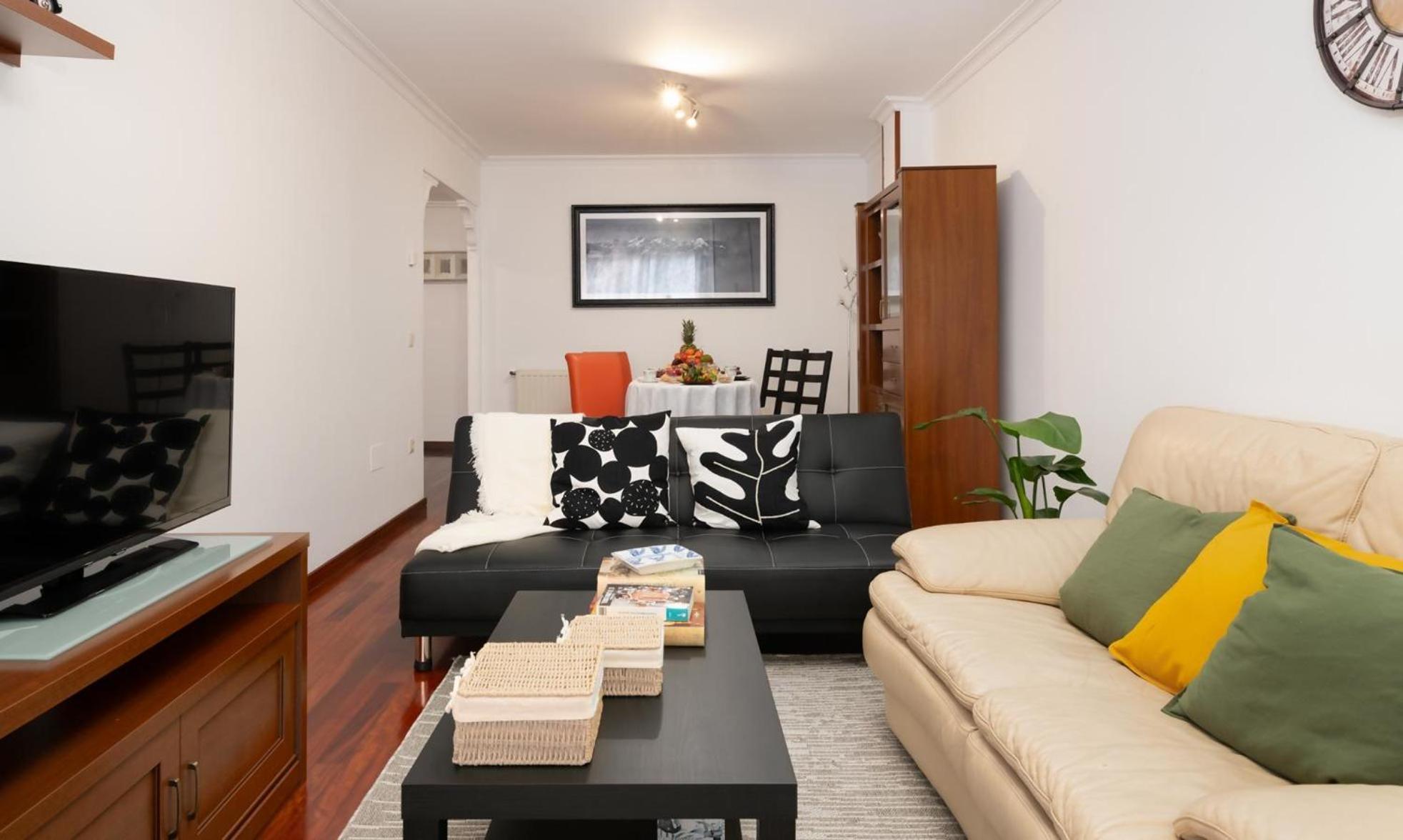 Apartamento Luisa Gijon Bagian luar foto